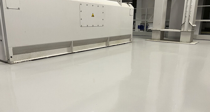 "Крупецький комбікормовий завод":  Площа: 1900 м2 Flowcoat SF41, Flowshield LXP